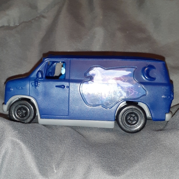 Buy 1 Get 4 Free! Onward toy - Barley +  Guinevere - Picture 3 of 6